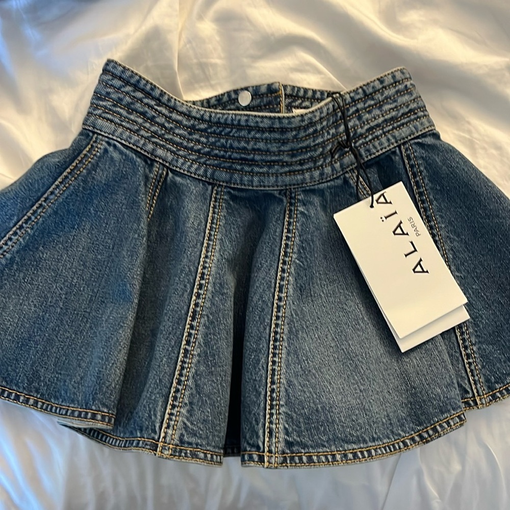 Brand new with tags never used belt dress by alaia Paris